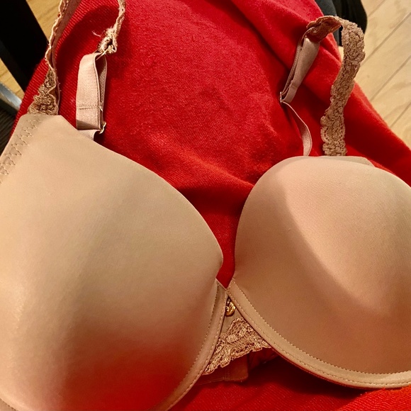 Natori Lace Seamless Bra - Picture 1 of 3